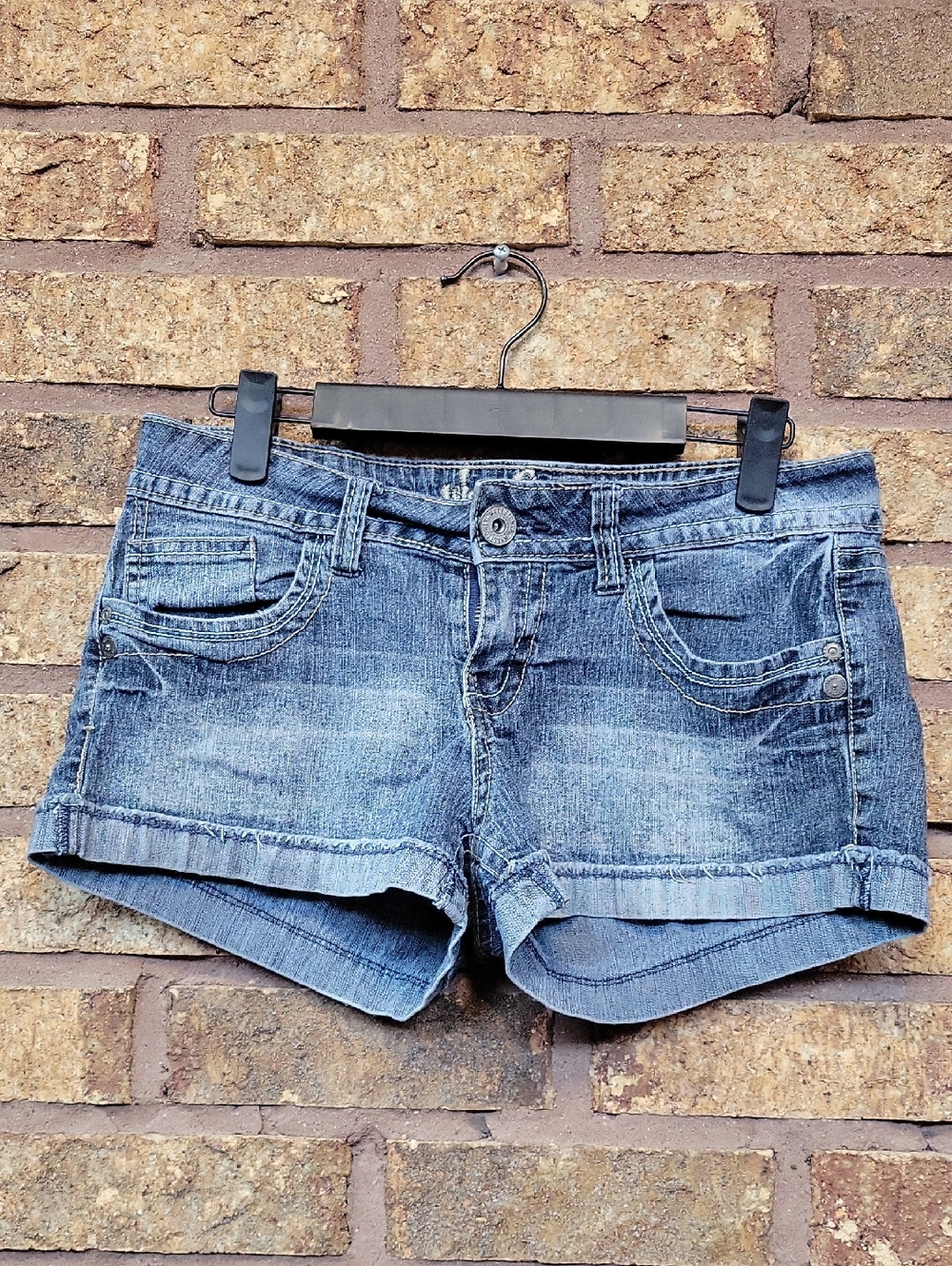 Wallflower Denim Jean Shorts Size 7 Juniors